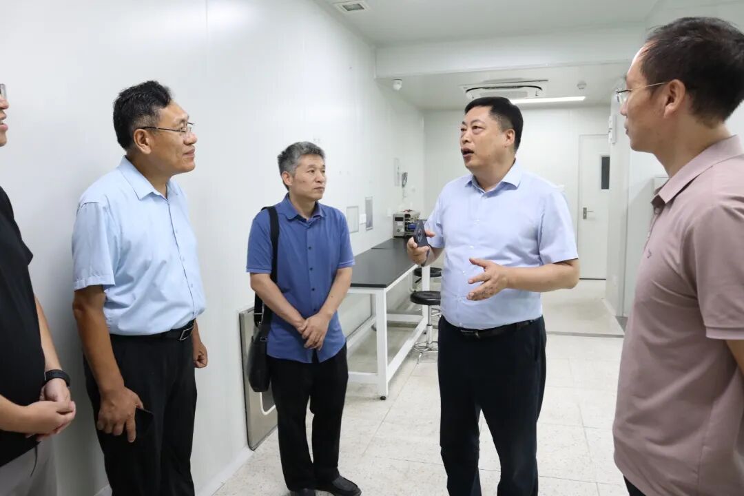 國家糧科院專家組蒞臨南京微測(cè)調(diào)研 國家糧科院專家組蒞臨南京微測(cè)調(diào)研