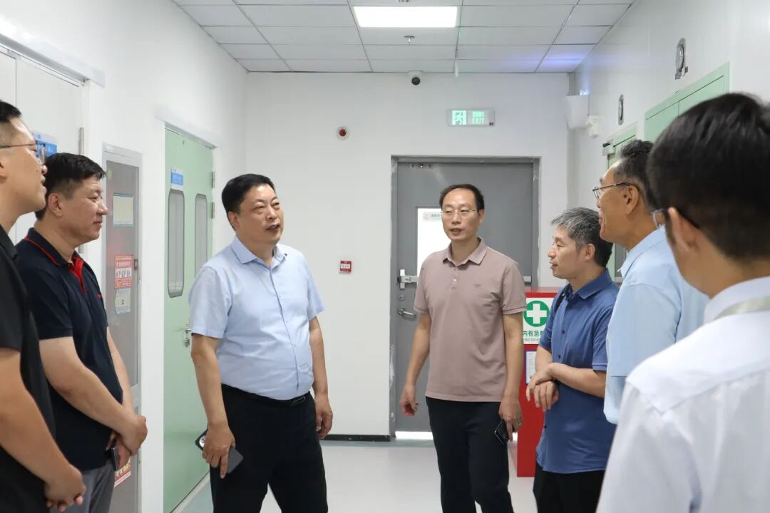 國家糧科院專家組蒞臨南京微測(cè)調(diào)研 國家糧科院專家組蒞臨南京微測(cè)調(diào)研